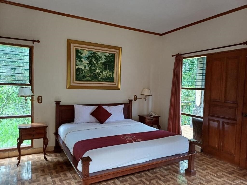 Фото Puri Saron Hotel Madangan - Gianyar 3*