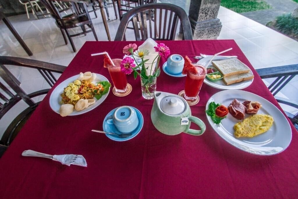 Картинка Puri Saron Hotel Madangan - Gianyar 3*