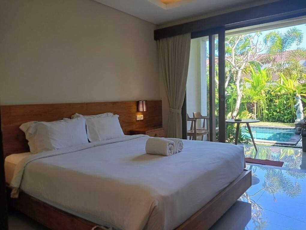 Фото Kama Ayu Bungalow 2*