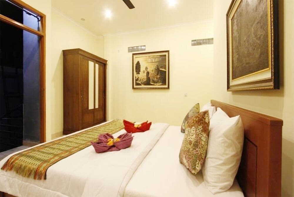 Фото Pondok Sunari Ubud 3*
