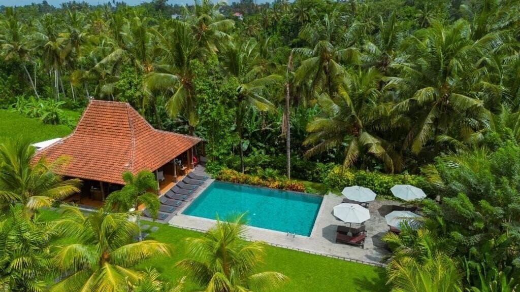 Фотография Pertiwi At Bisma 2 2*