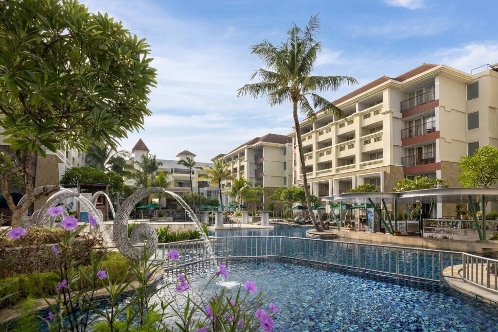 Готель Swiss - Belresort Watu Jimbar 4*