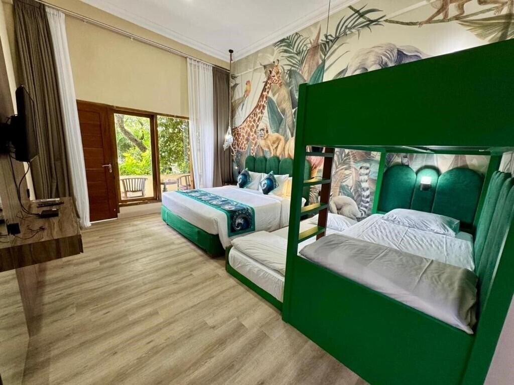 Отель Marine Bay Sanur 4*