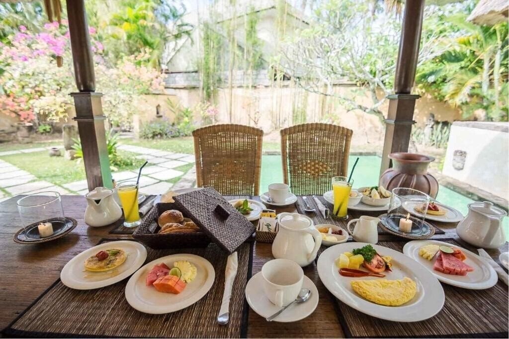 Фотографія Visakha Sanur 4*