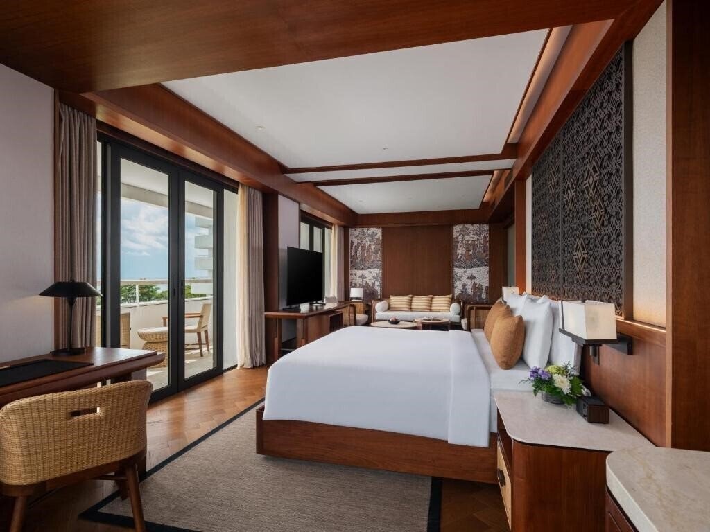 Фото Bali Beach Hotel 5*