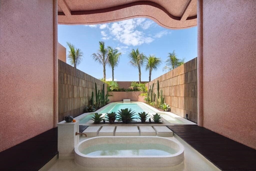Фотографія Seascape Resort & SPA Sanur by iNi Vie Hospitality 5*