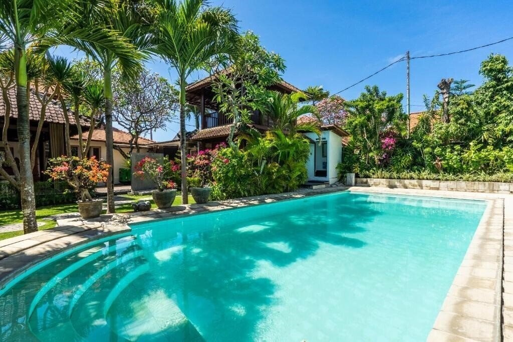 Готель Manggis Villa 4*