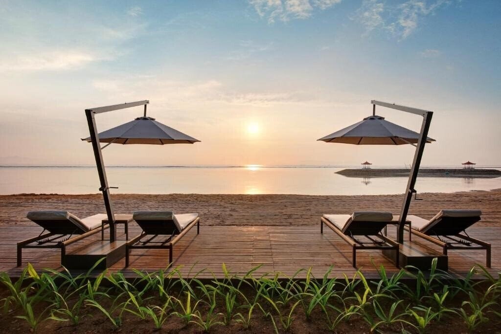 Готель El Hotel & Resort Bali Sanur 4*