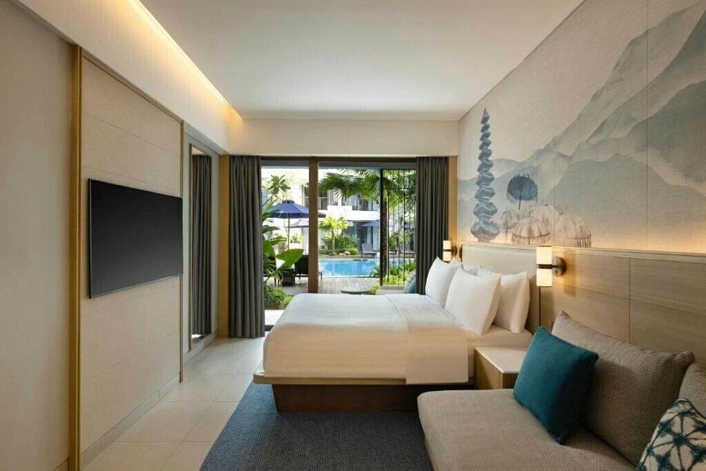 Фото Courtyard by Marriott Bali Seminyak 4*
