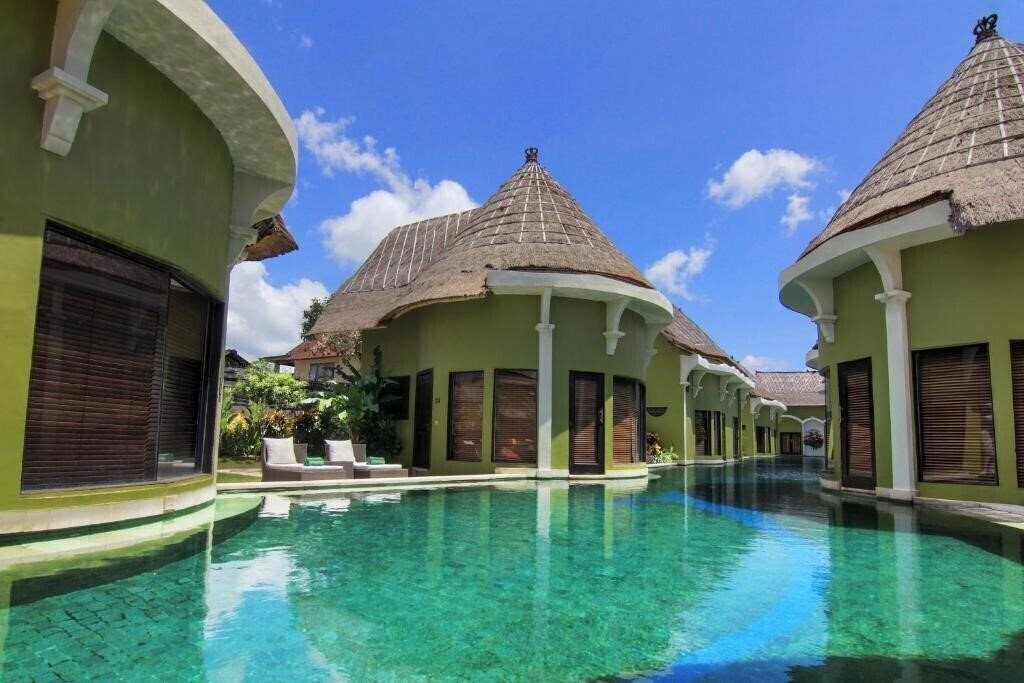 Отель Villa Seminyak Estate & SPA 4*