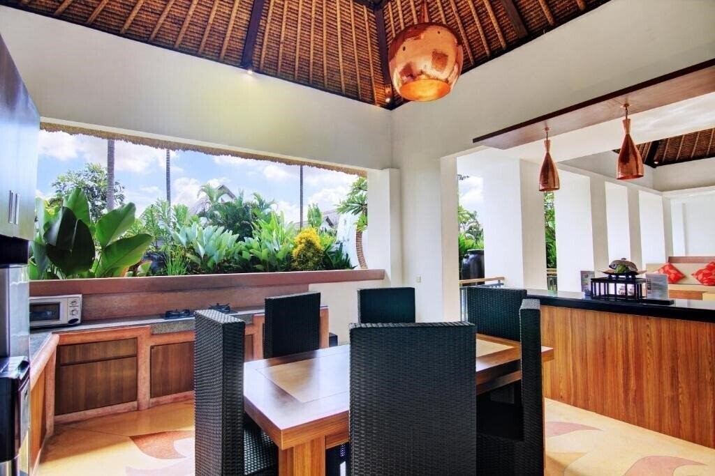 Картинка Villa Seminyak Estate & SPA 4*