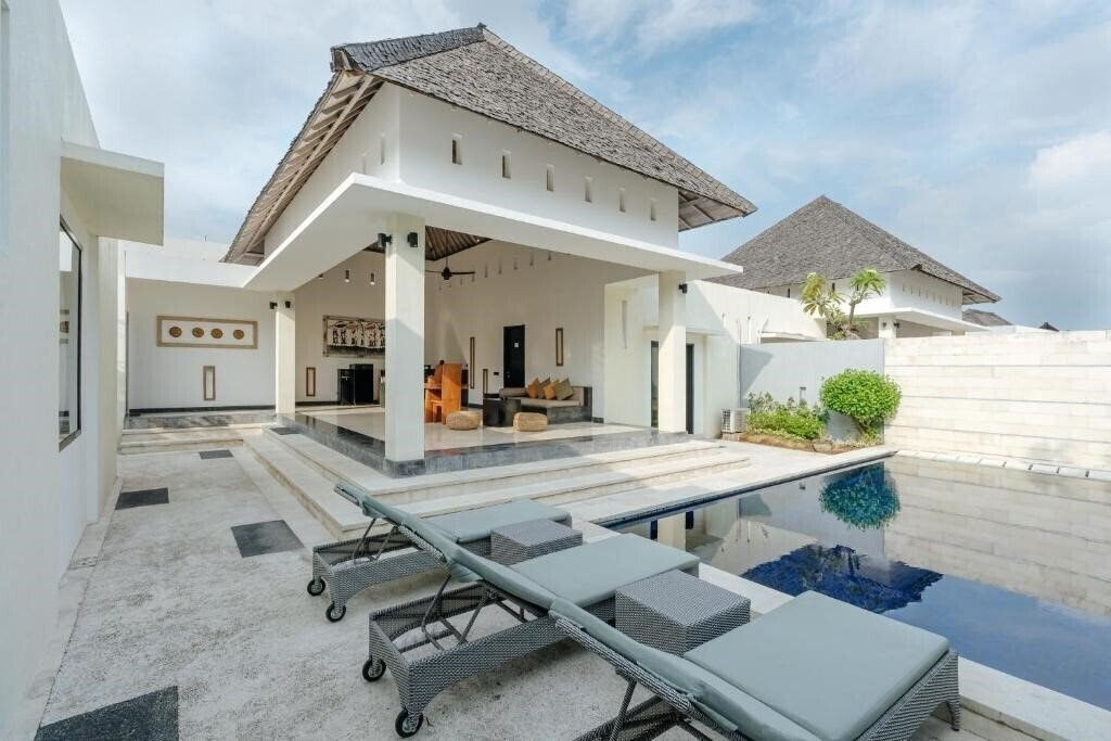 Зображення The Seminyak Suite 4*