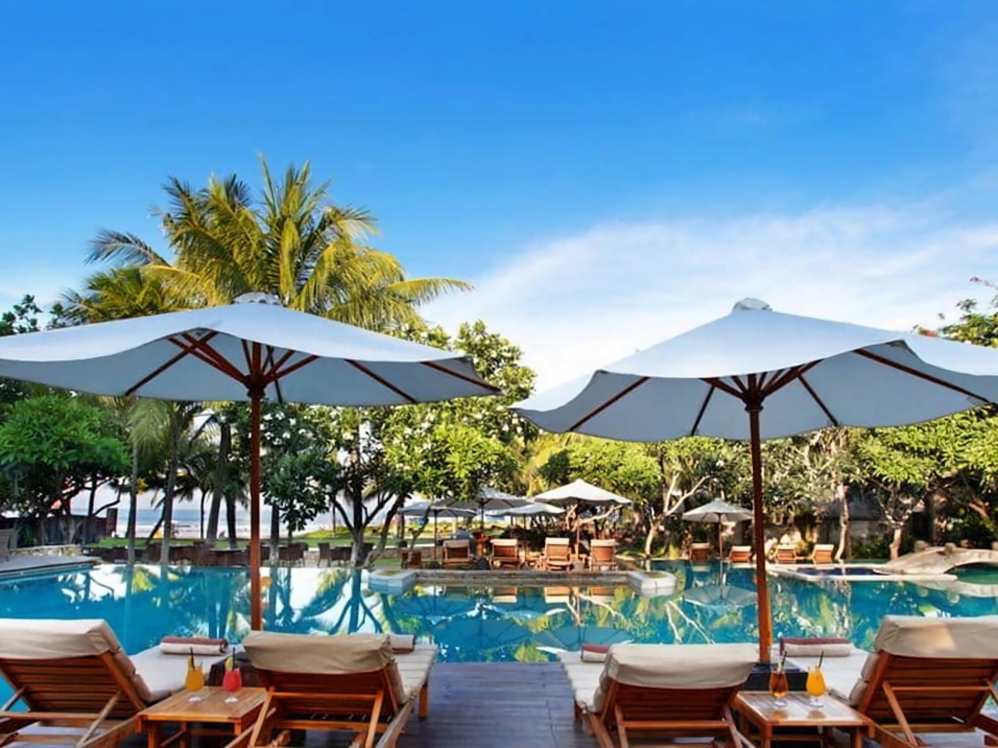 Отель Royal Beach Seminyak (ex. MGallery Seminyak) 5*