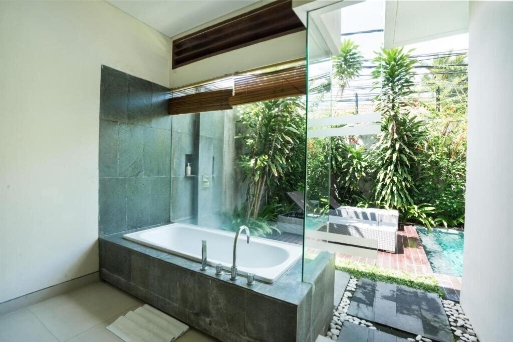 Фотографія Royal Samaja Villas 4*