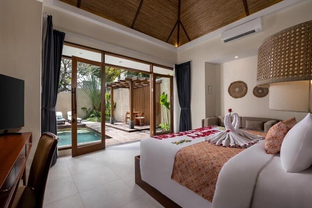 Фото Tonys Villas & Resort 4*