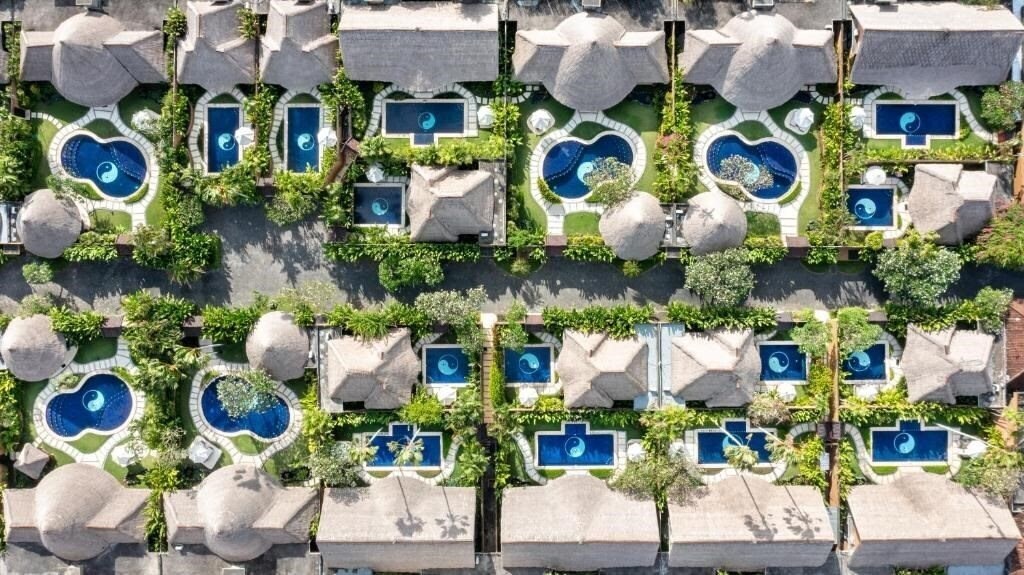 Отель Impiana Private Villas Seminyak 4*