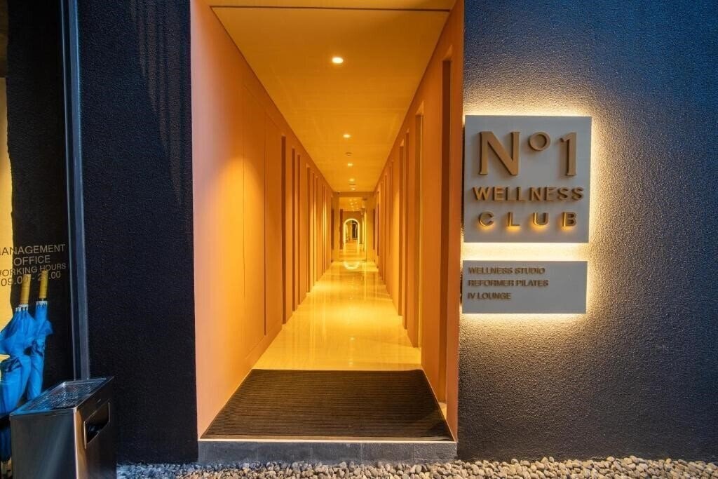 Фотографія Ts Suites Seminyak 5*