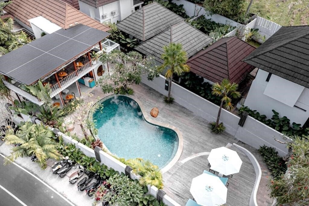Отель Ecozy Dijiwa Canggu 3*