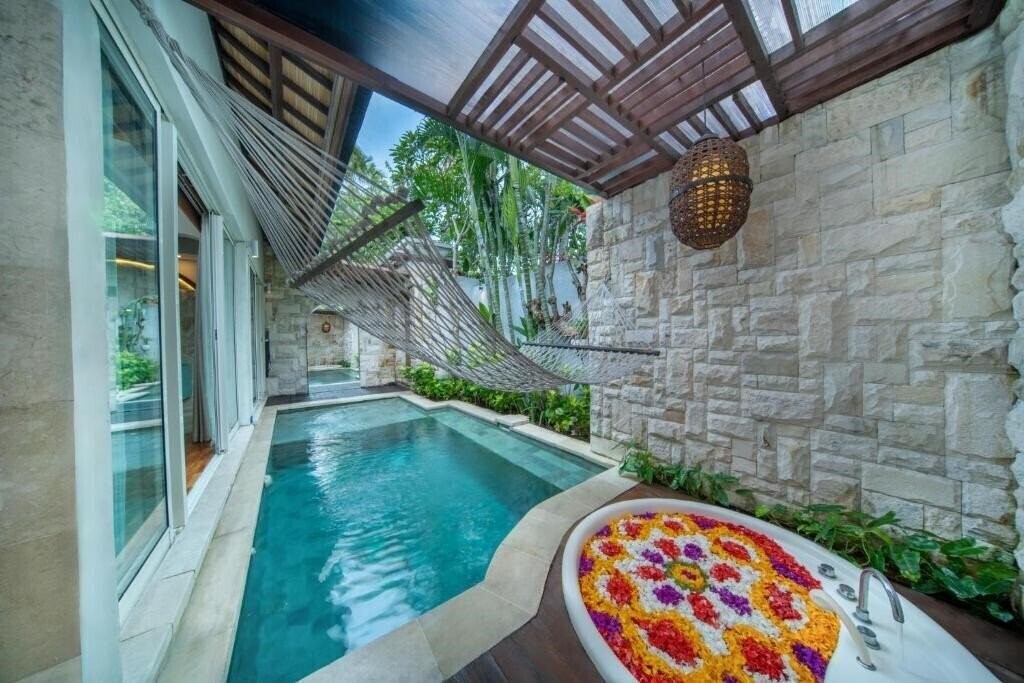Фото Aksari Seminyak **** 4*