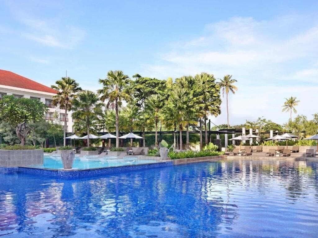 Готель Grand Mercure Bali Seminyak 5*