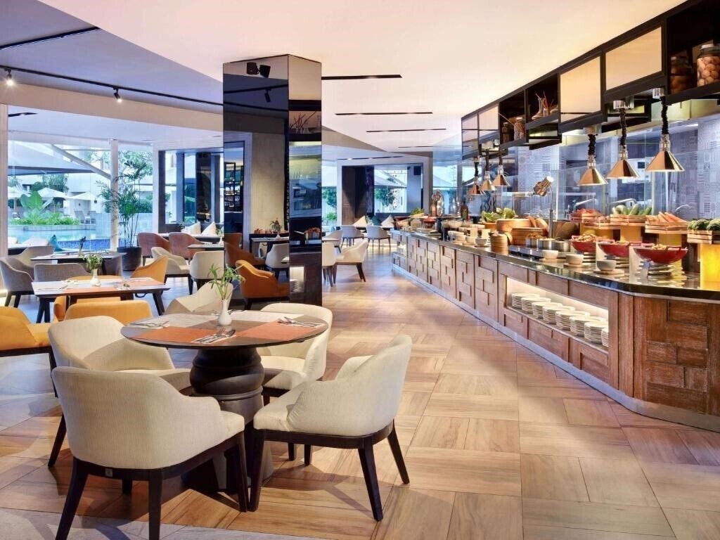 Фотографія Grand Mercure Bali Seminyak 5*