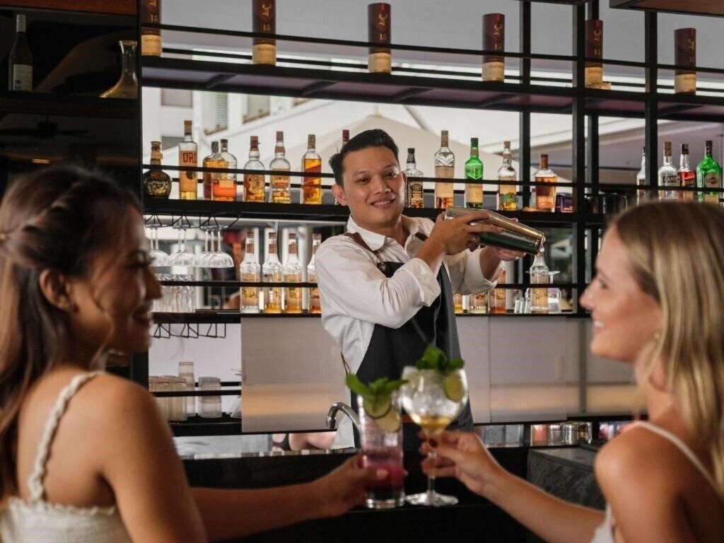 Картинка Grand Mercure Bali Seminyak 5*