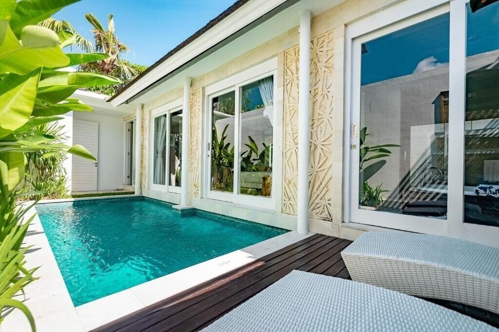 Фотографія Bajra Bali Villa 4*