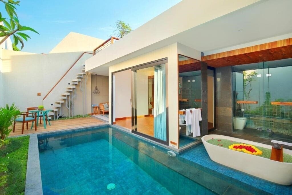 Отель Ayona Villa By Ini Vie Hospitality 4*
