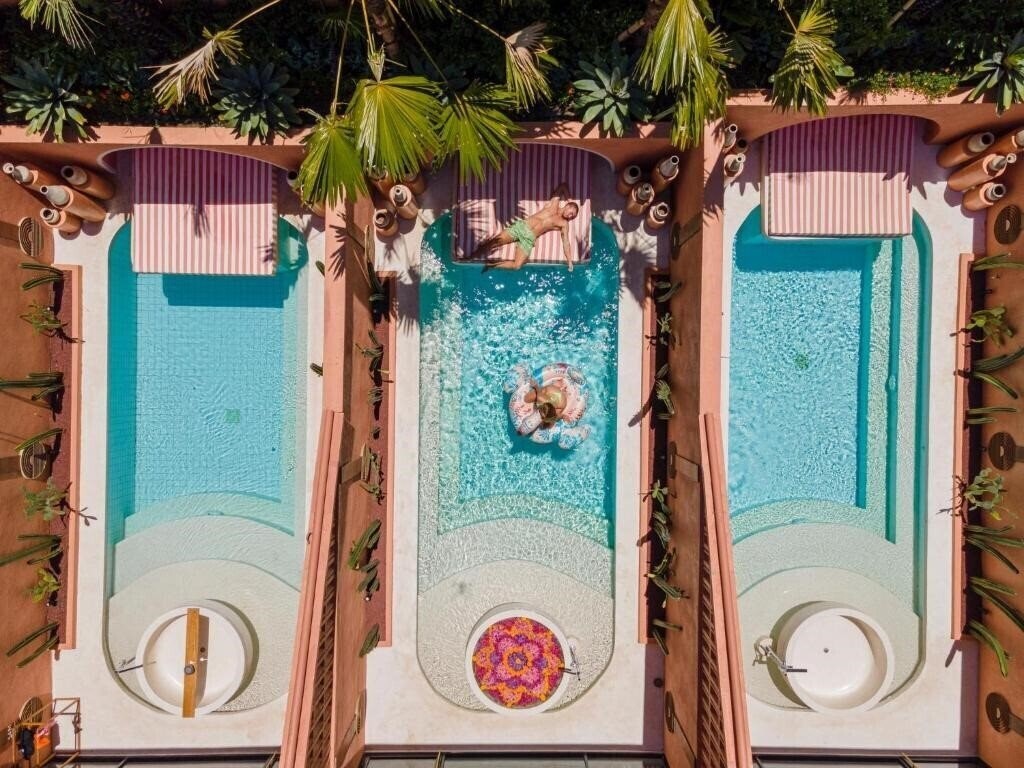 Фото Cyrus Villa Seminyak By Ini Vie Hospitality 4*
