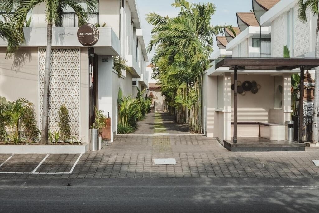 Картинка Eight Palms Villa Seminyak by Ini Vie Hospitality 5*
