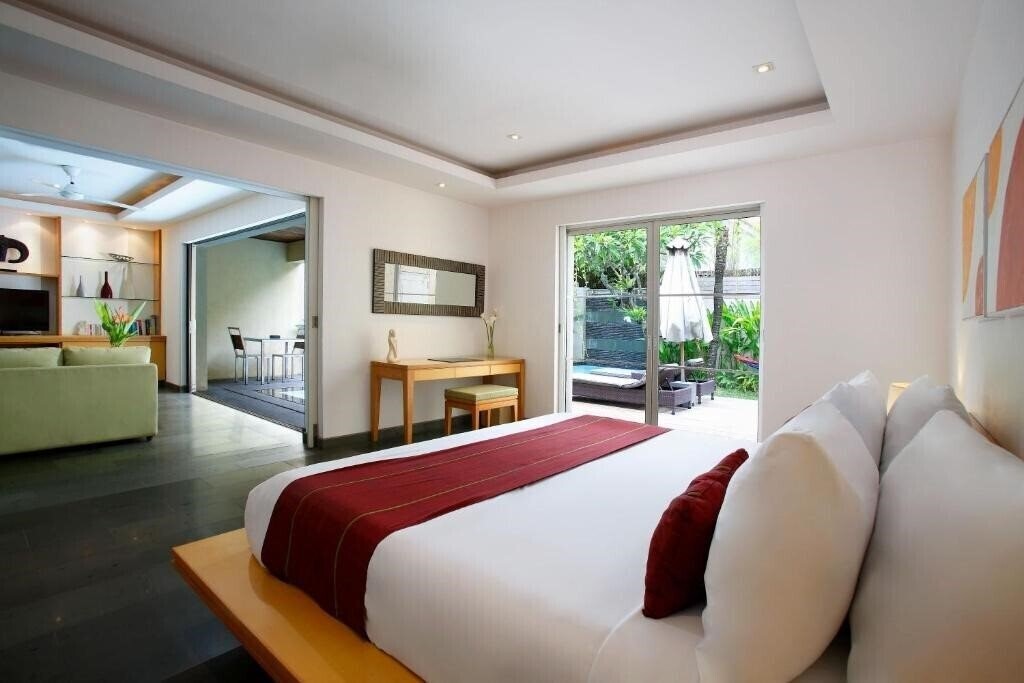 Фото Bali Island Villa & Spa + 4*