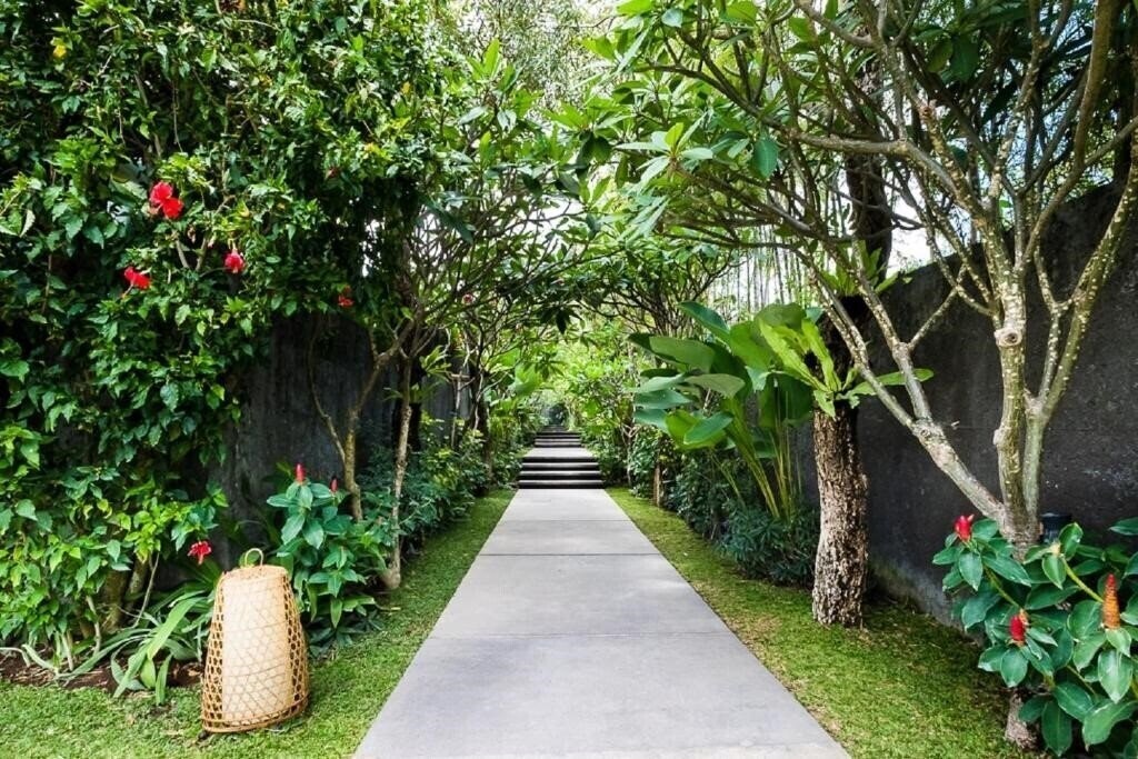 Фото The One Boutique Villa 4*