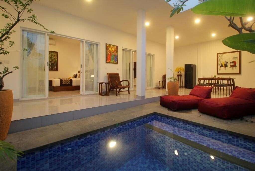 Отель Bougainvillea Villa 4*