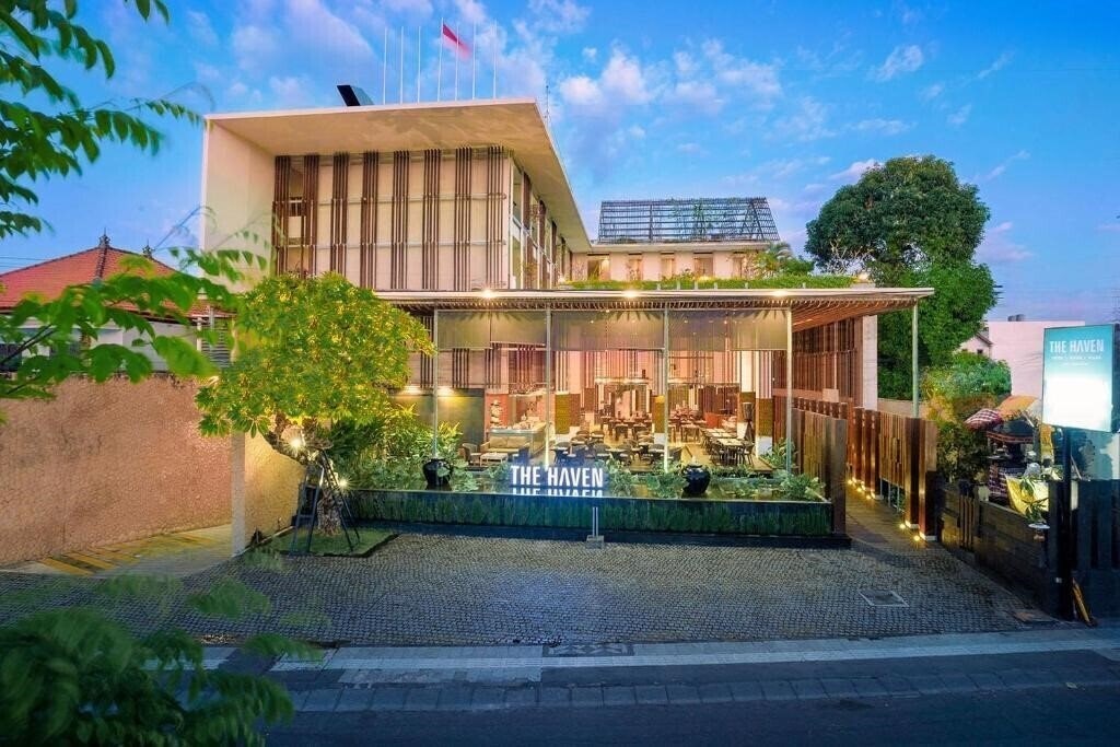 Фото The Haven Bali Seminyak 5*