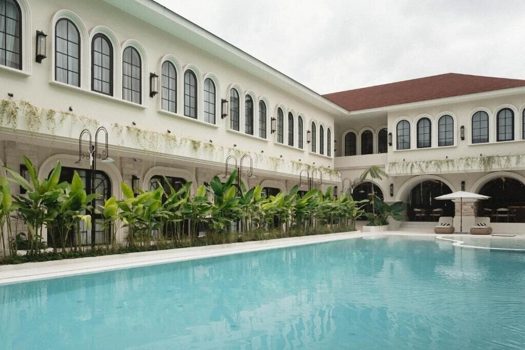 Отель Hygge Hotel & Villas Seminyak 4*