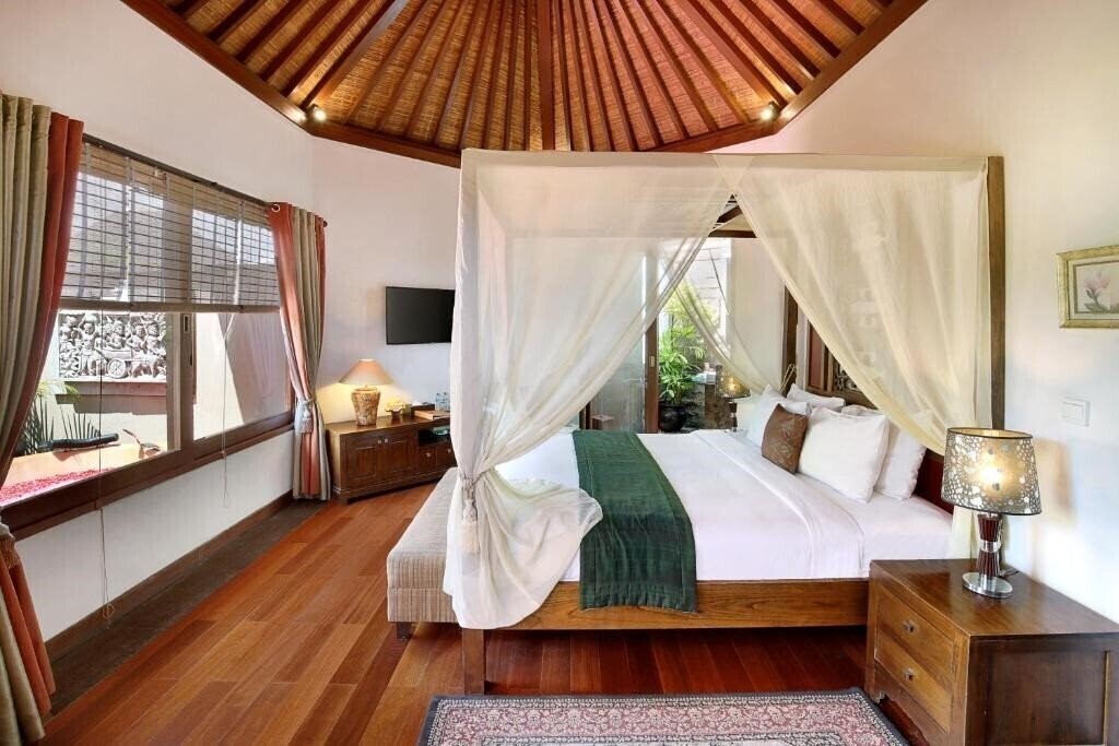 Фото Kanishka Villas 4*