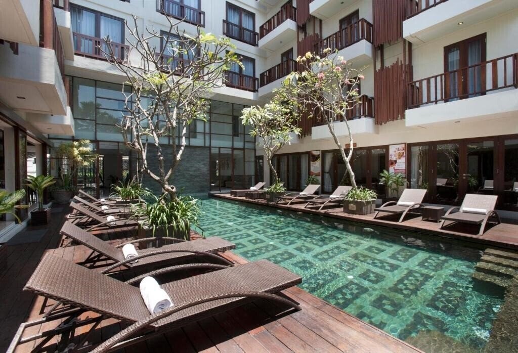 Готель Sense Hotel Seminyak 4*