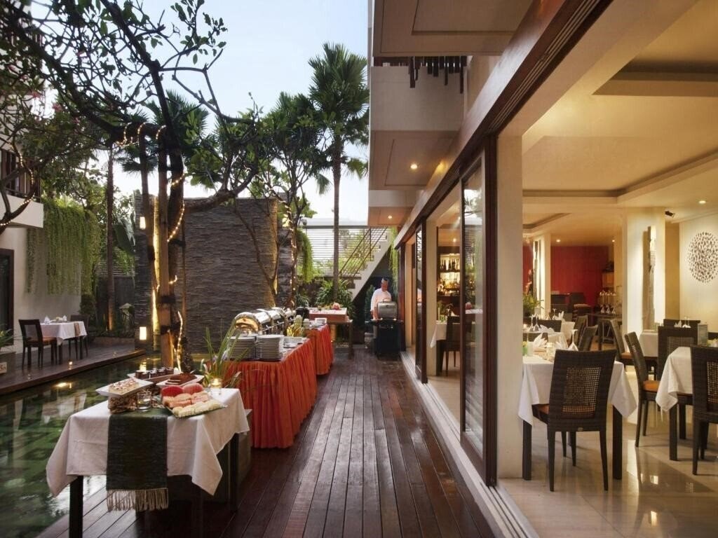 Картинка Sense Hotel Seminyak 4*
