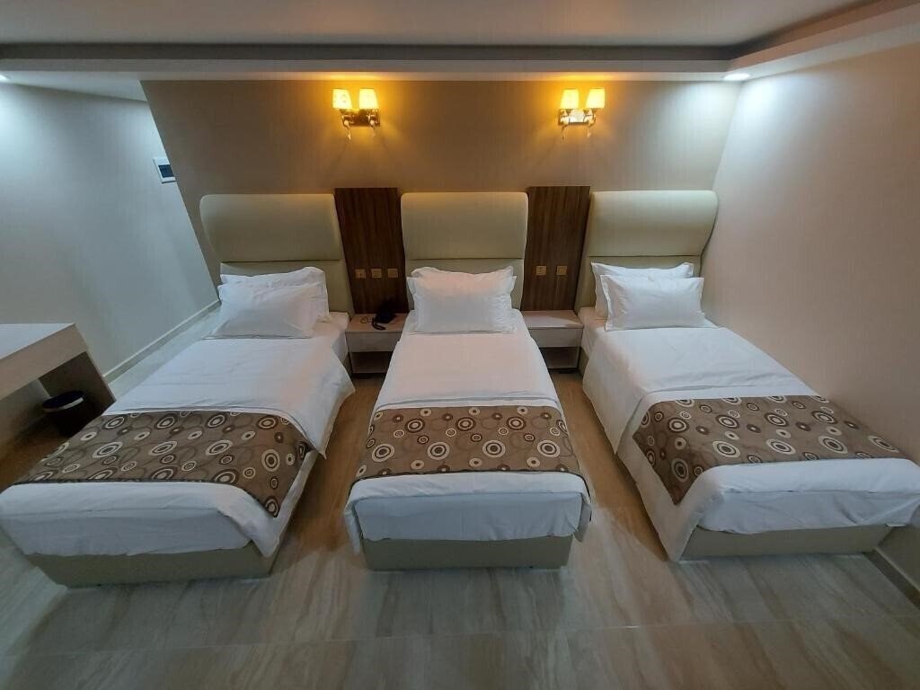 Фотографія Jordan Seasons Hotel 4*