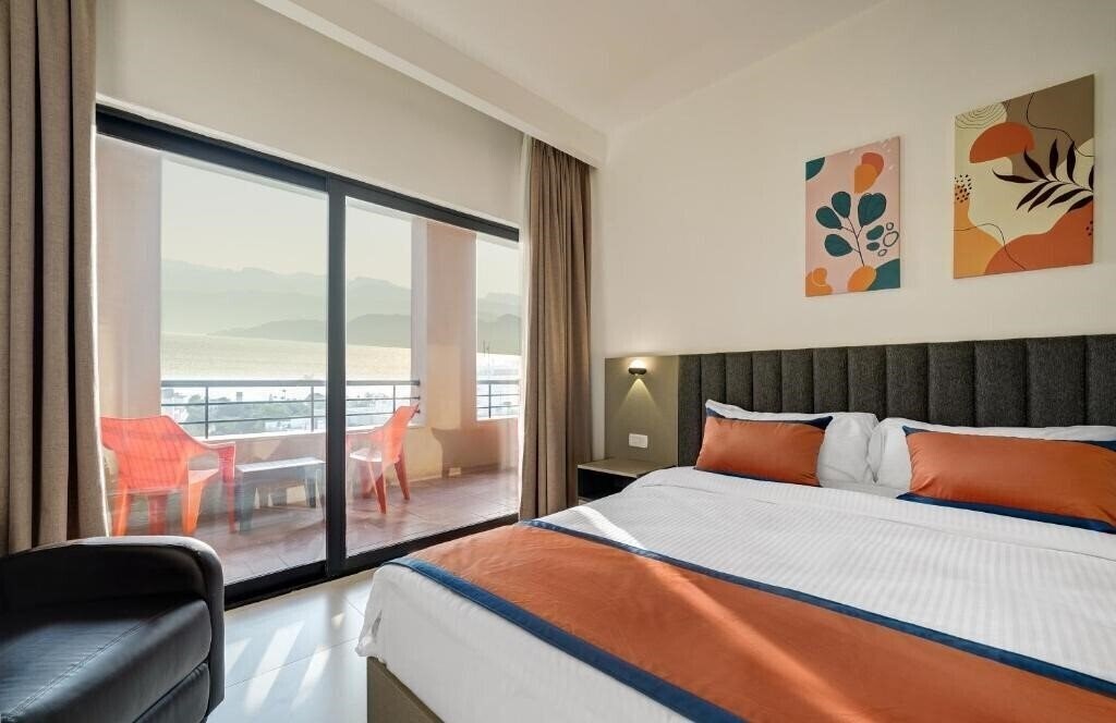 Картинка The Loft Hotel by Bratus 4*