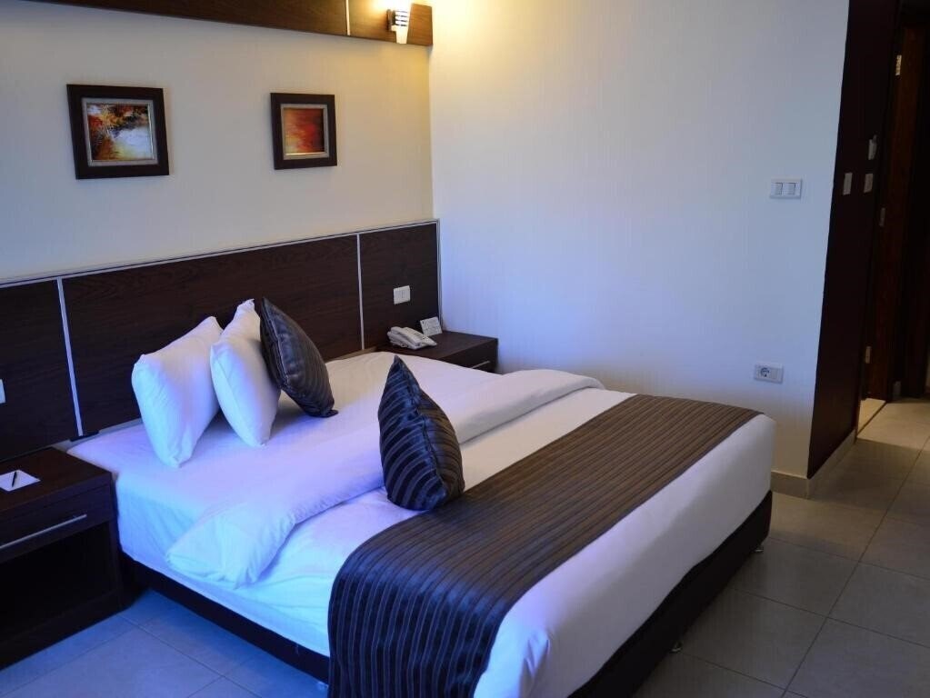 Картинка Ream Amman Hotel 3*