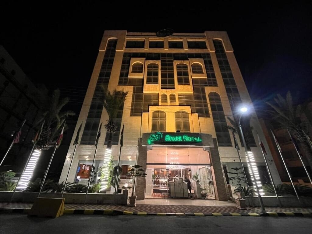 Готель Sparr Hotel 3*