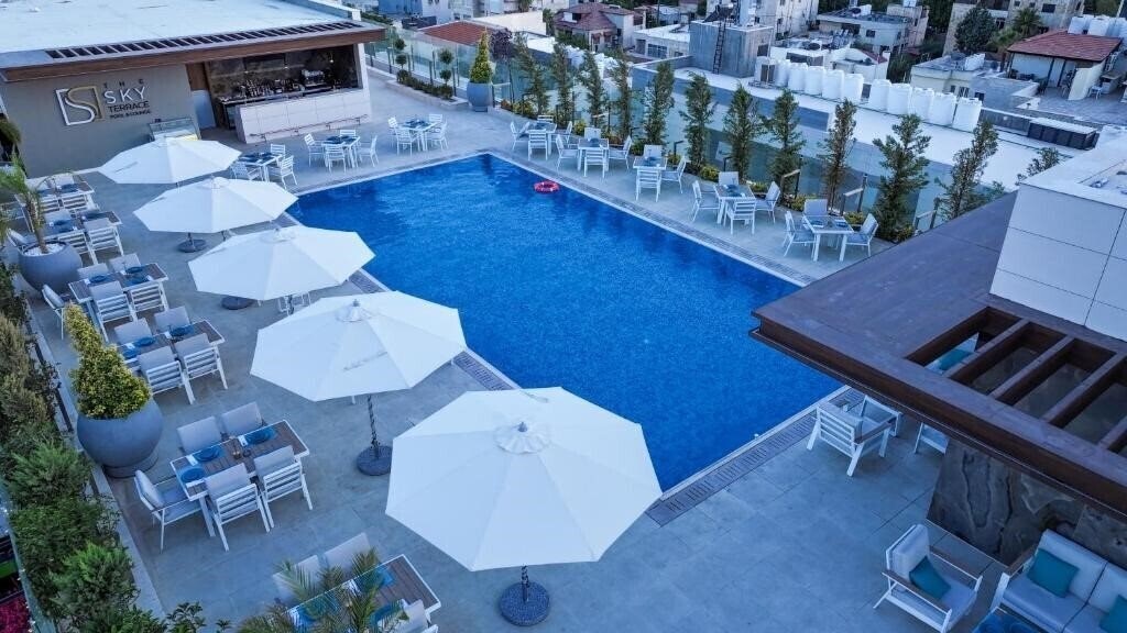 Изображение Swisstouches Hotel Amman 4*