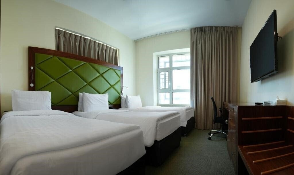 Фото Holyland Hotel Amman 3*