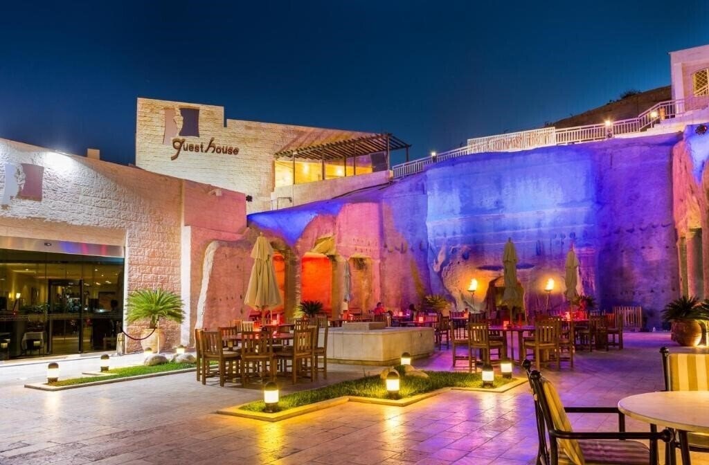 Готель Guest House 4*