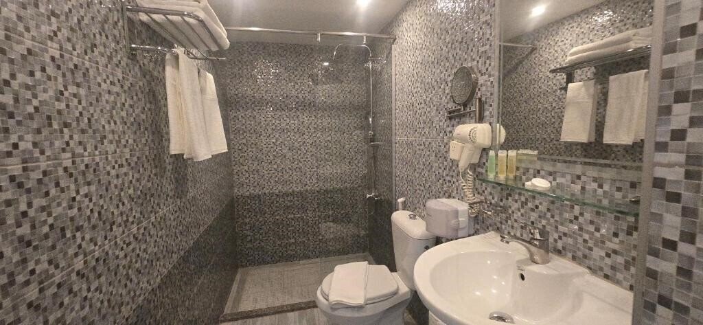 Фотография La Maison Hotel 3*
