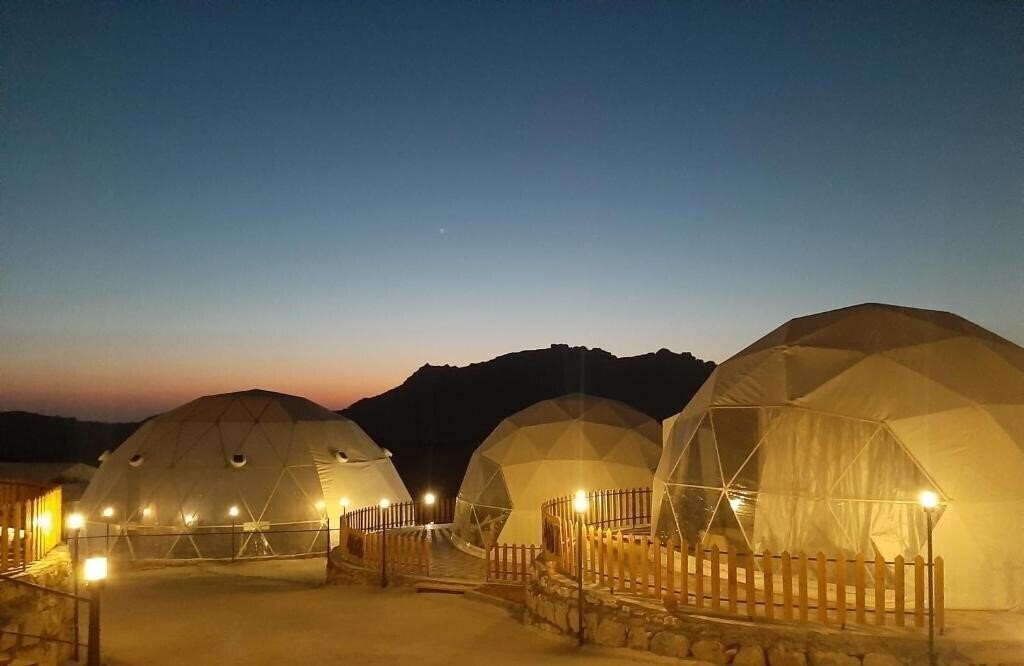 Готель The Rock Camp Petra 2*