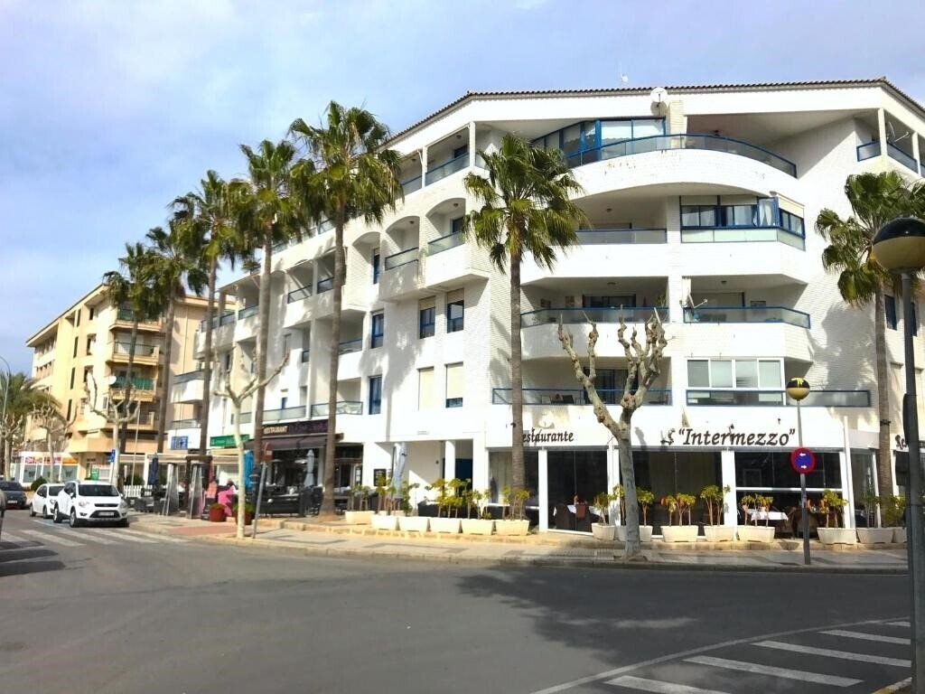 Отель Albir Azul Apart 3*