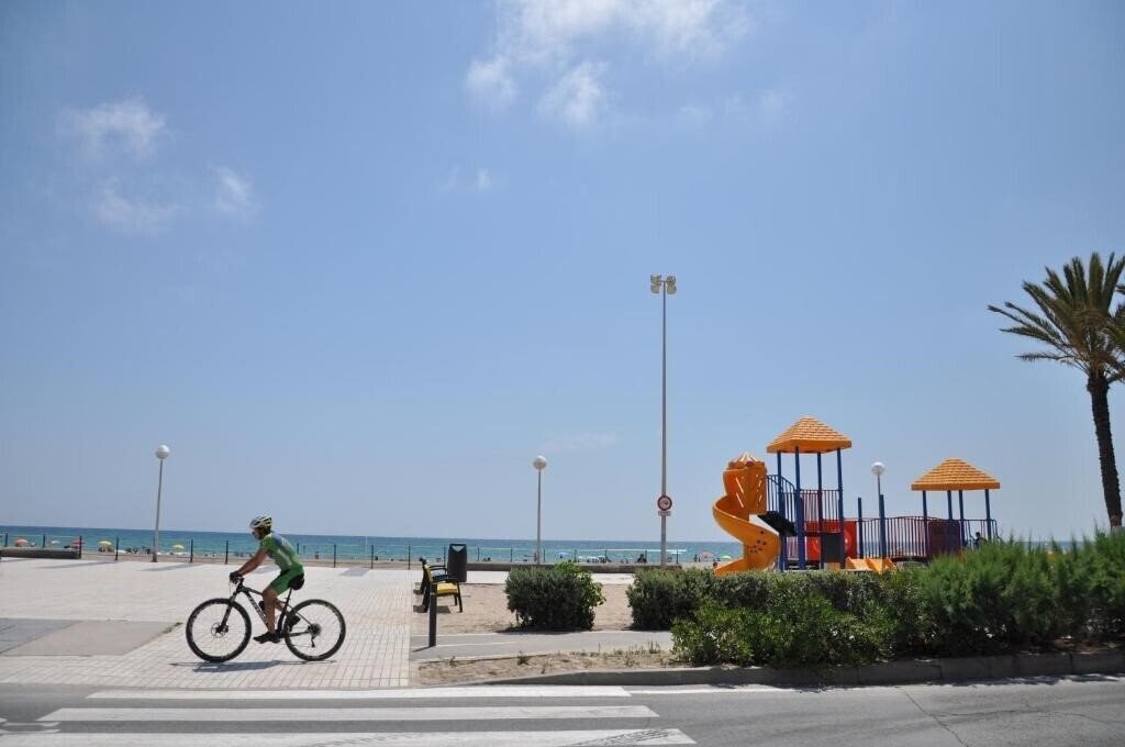 Готель Castilla Alicante 3*