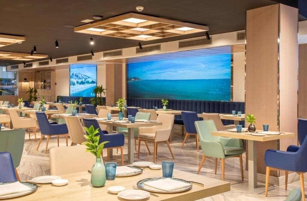 Картинка Melia Alicante 4*